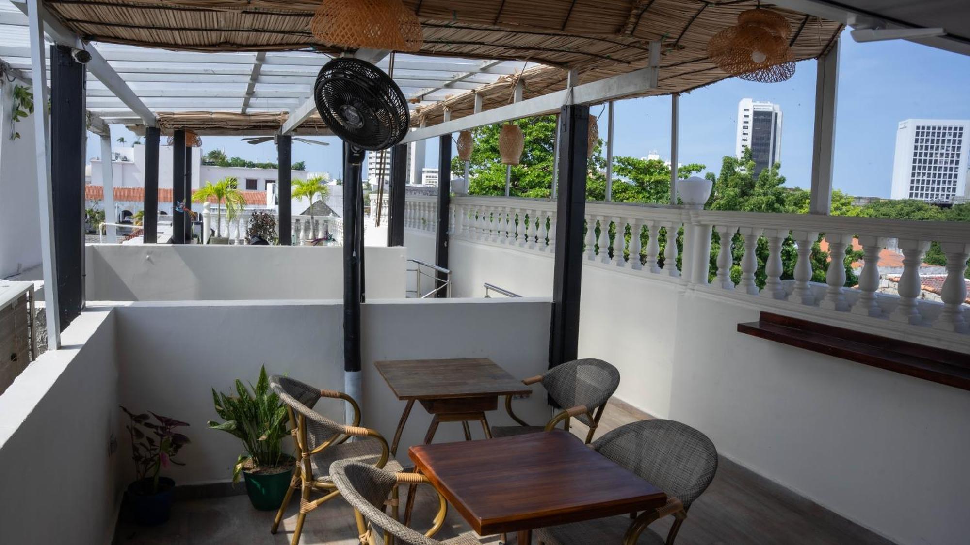 Hotel Art Getsemani 3*